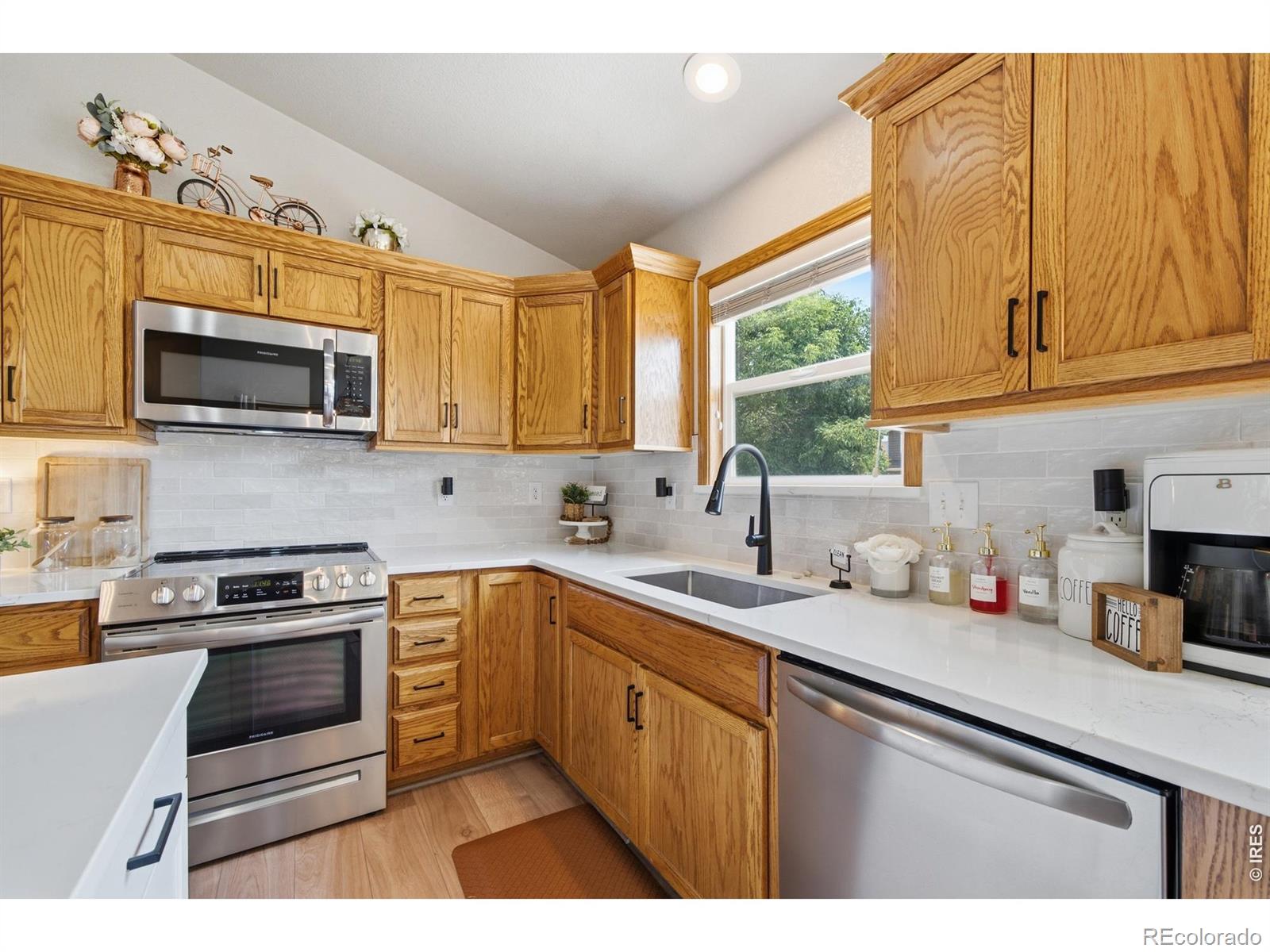 MLS Image #12 for 314  sloan drive,johnstown, Colorado