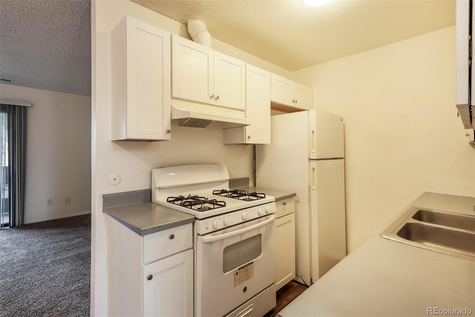 MLS Image #3 for 10782 e exposition avenue 248,aurora, Colorado