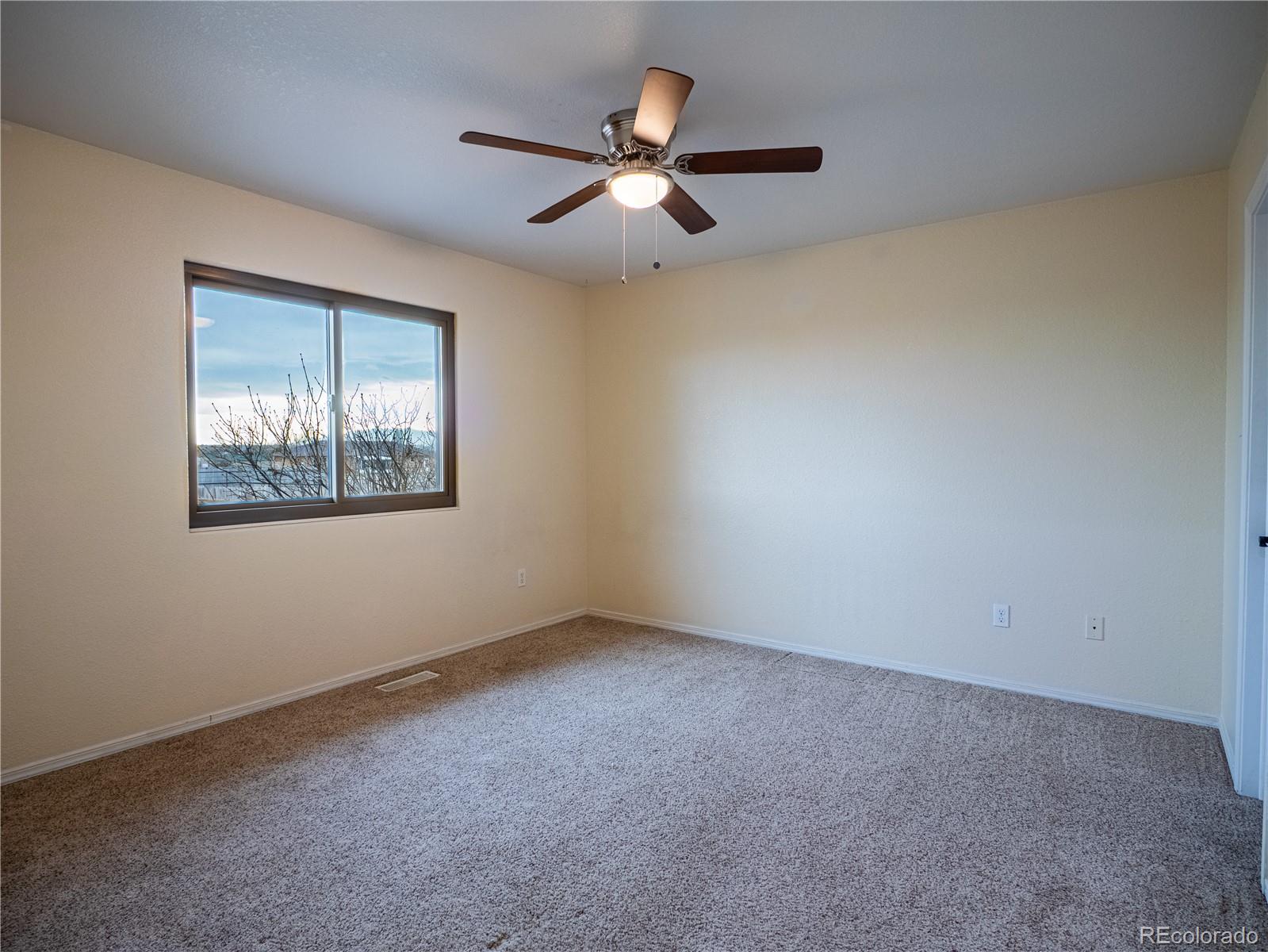 MLS Image #12 for 496 e earl drive,pueblo west, Colorado