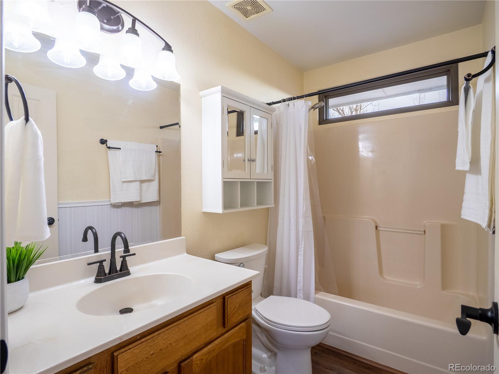 MLS Image #14 for 496 e earl drive,pueblo west, Colorado