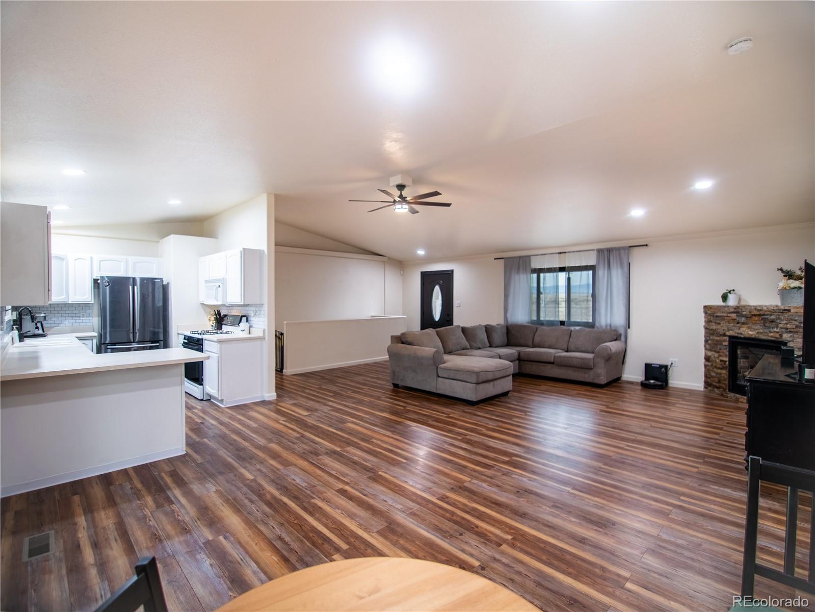 MLS Image #5 for 496 e earl drive,pueblo west, Colorado