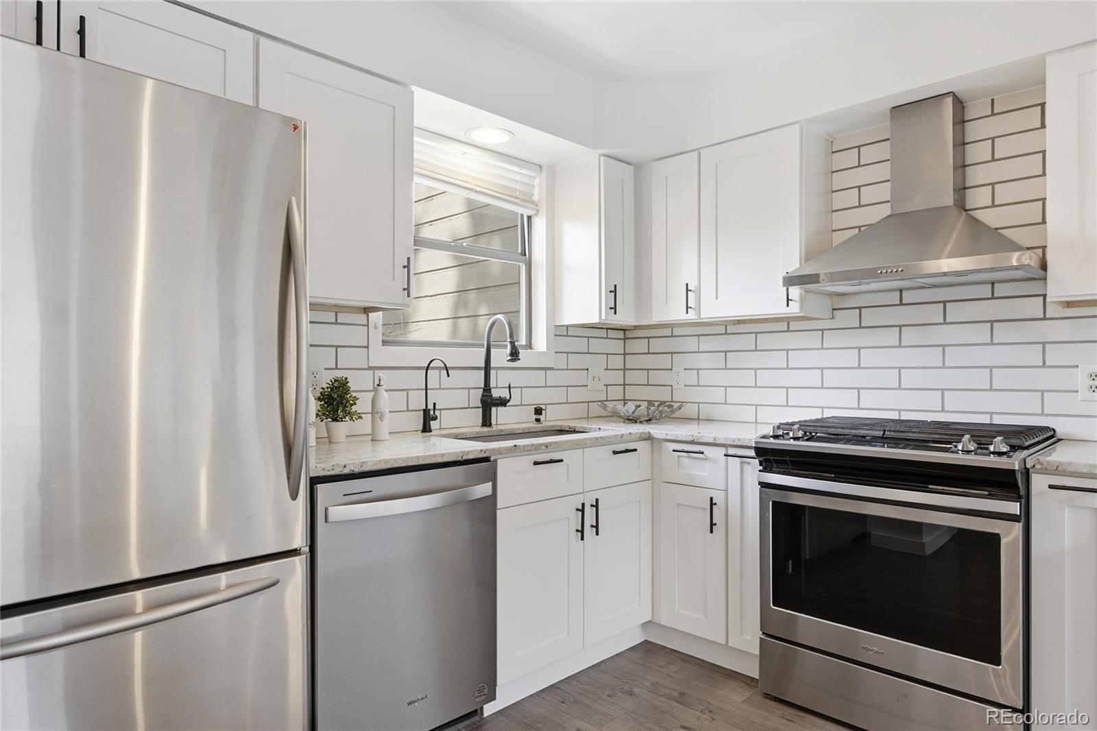 MLS Image #9 for 1010  homestake drive 2b,golden, Colorado