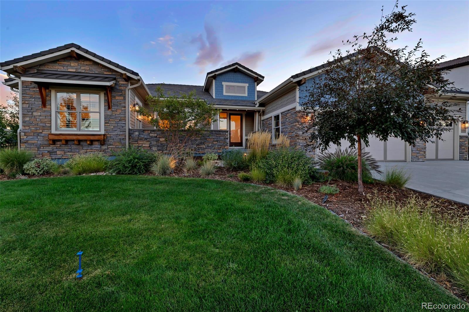 MLS Image #4 for 27041 e long circle,aurora, Colorado