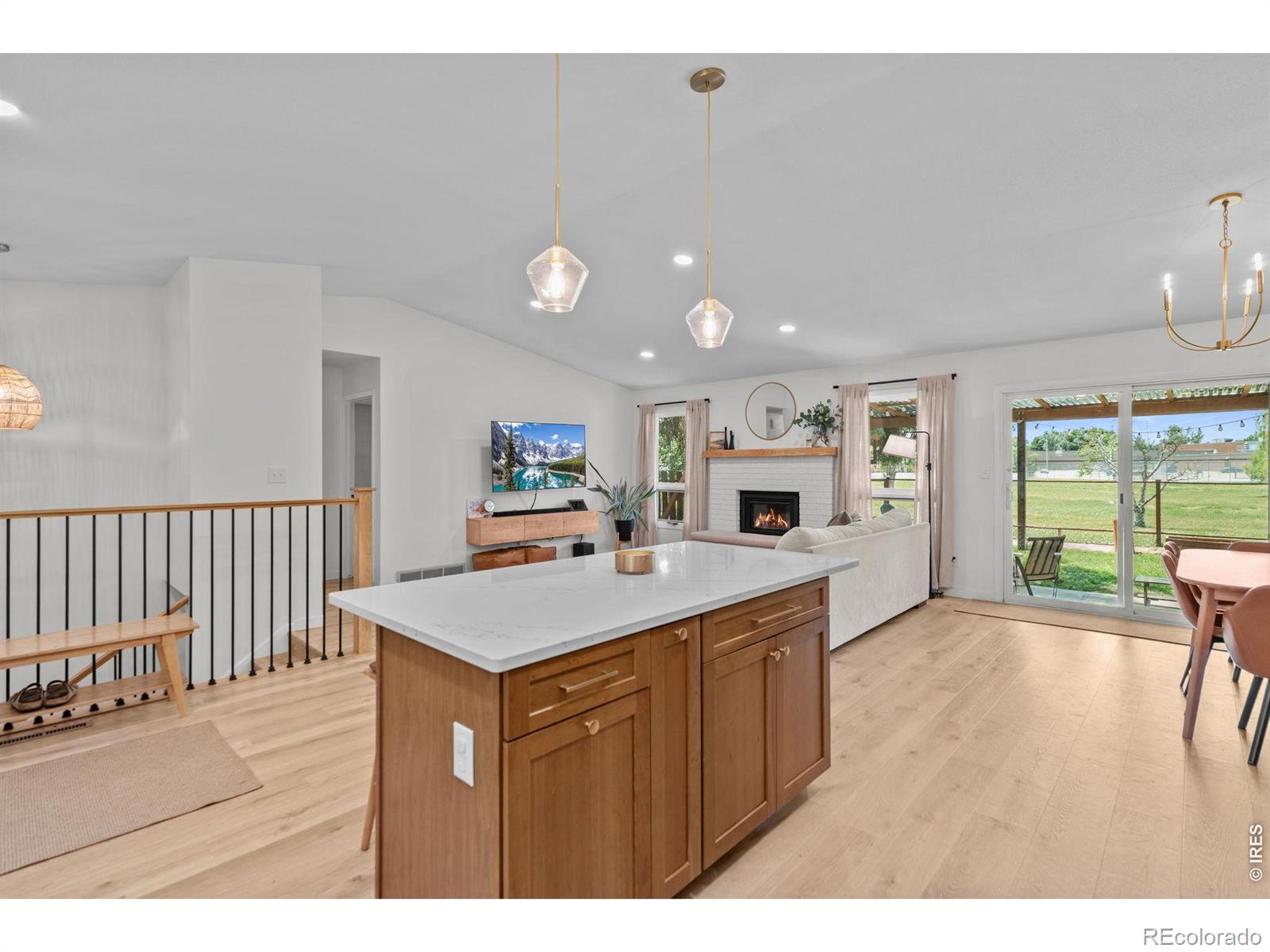 MLS Image #9 for 817  parkview drive,fort collins, Colorado