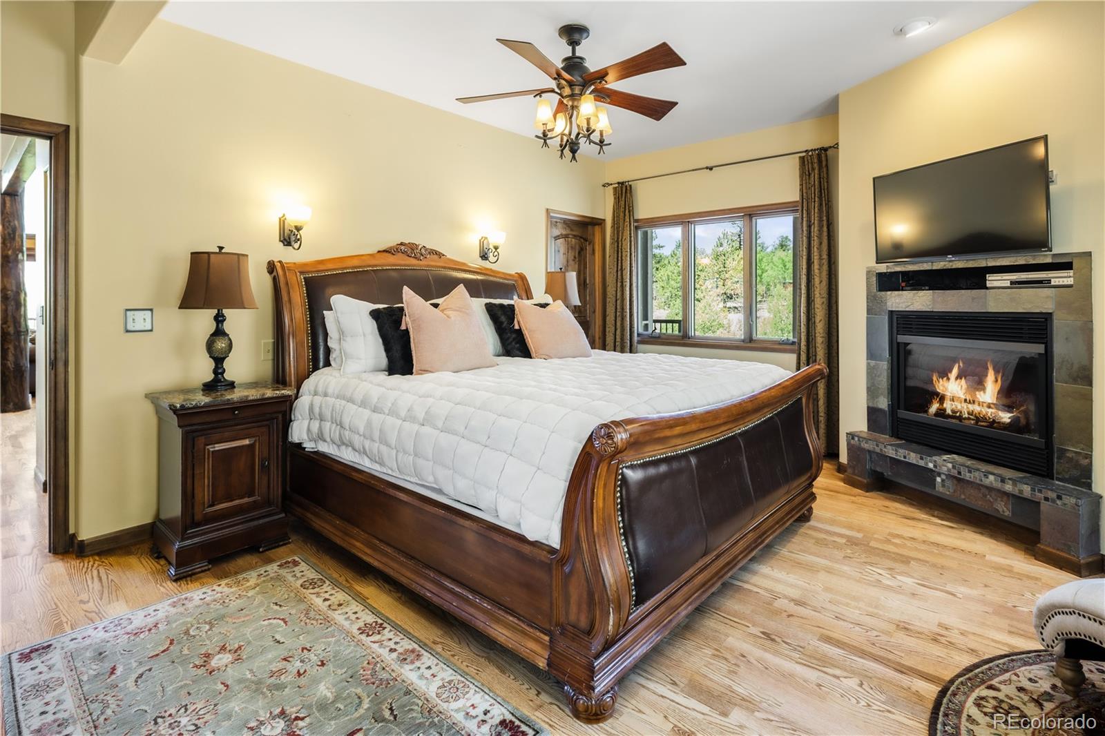 MLS Image #10 for 132  al gulch court,jefferson, Colorado