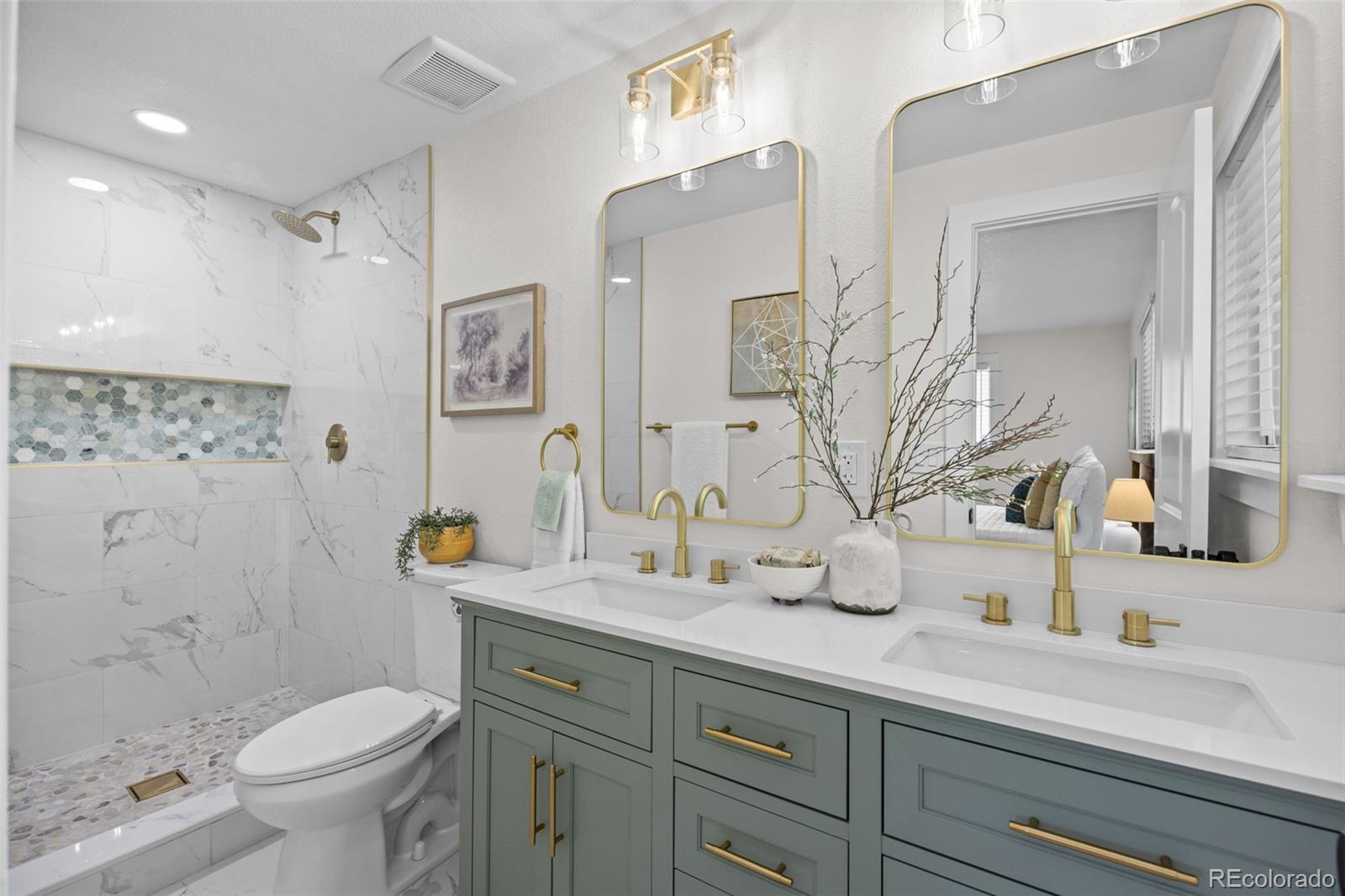 MLS Image #24 for 3021 s valentia street,denver, Colorado