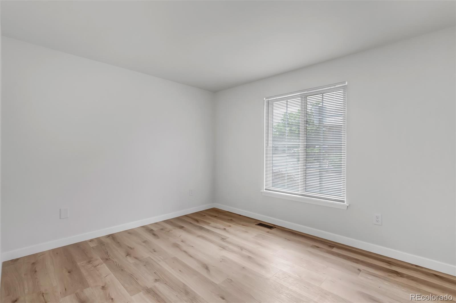 MLS Image #18 for 9145 w cedar drive,denver, Colorado