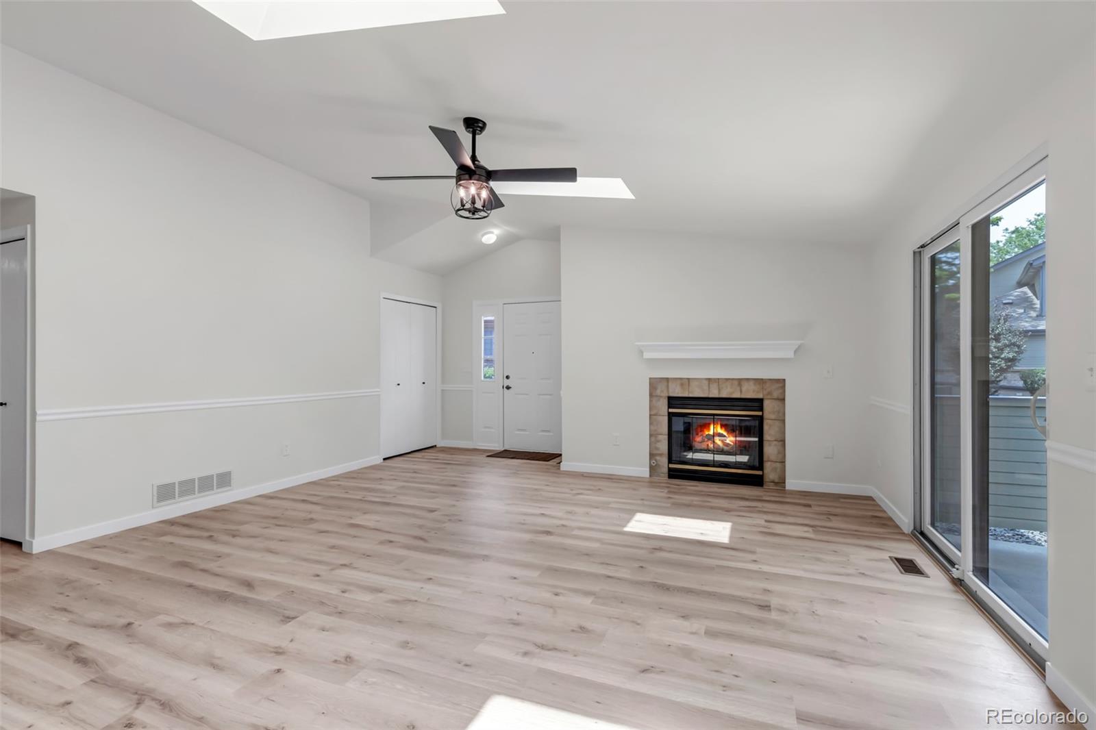 MLS Image #4 for 9145 w cedar drive,denver, Colorado