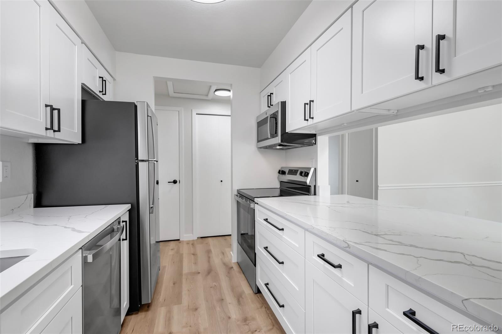 MLS Image #7 for 9145 w cedar drive,denver, Colorado