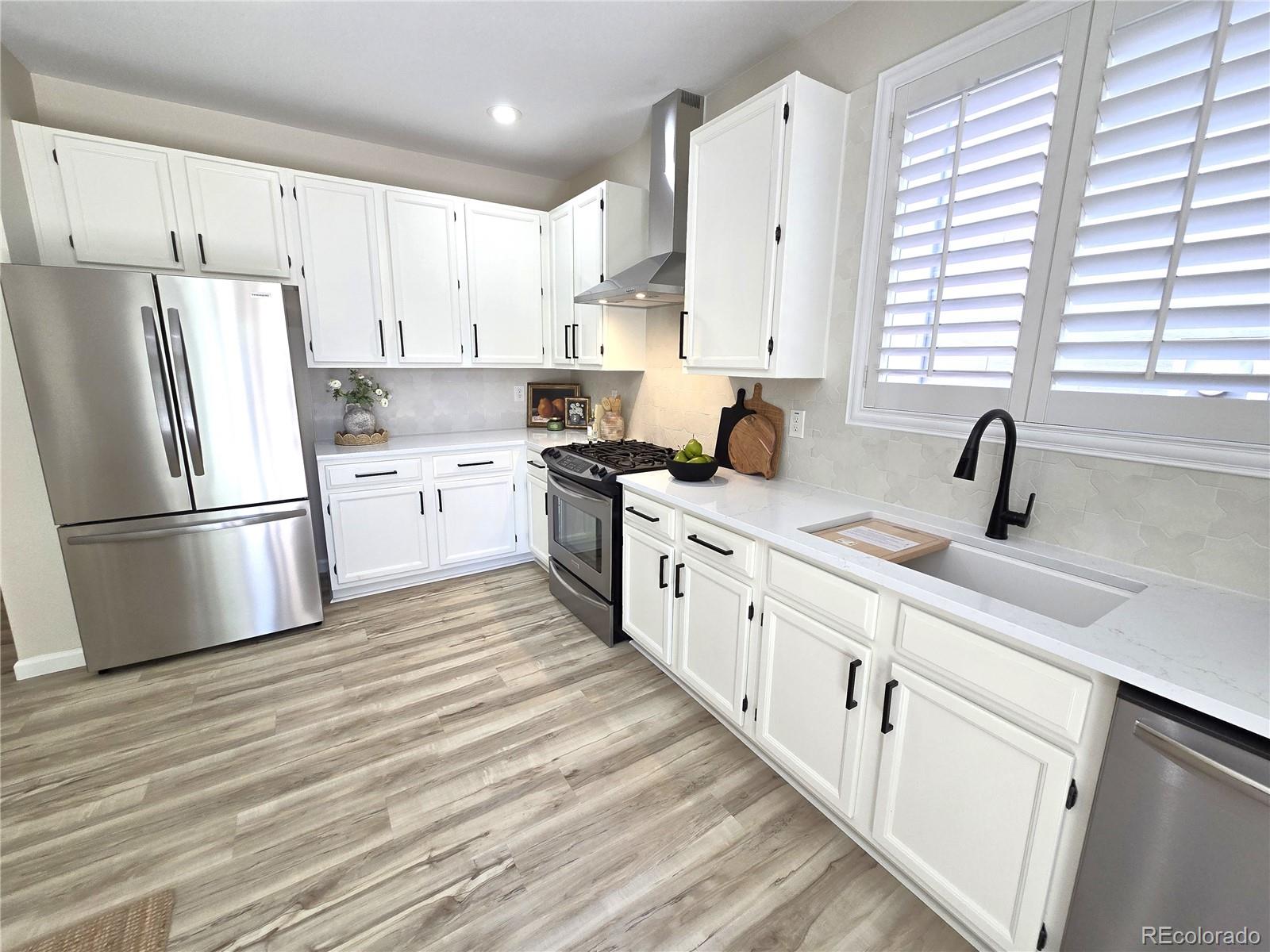 MLS Image #0 for 10078  apollo bay way,littleton, Colorado