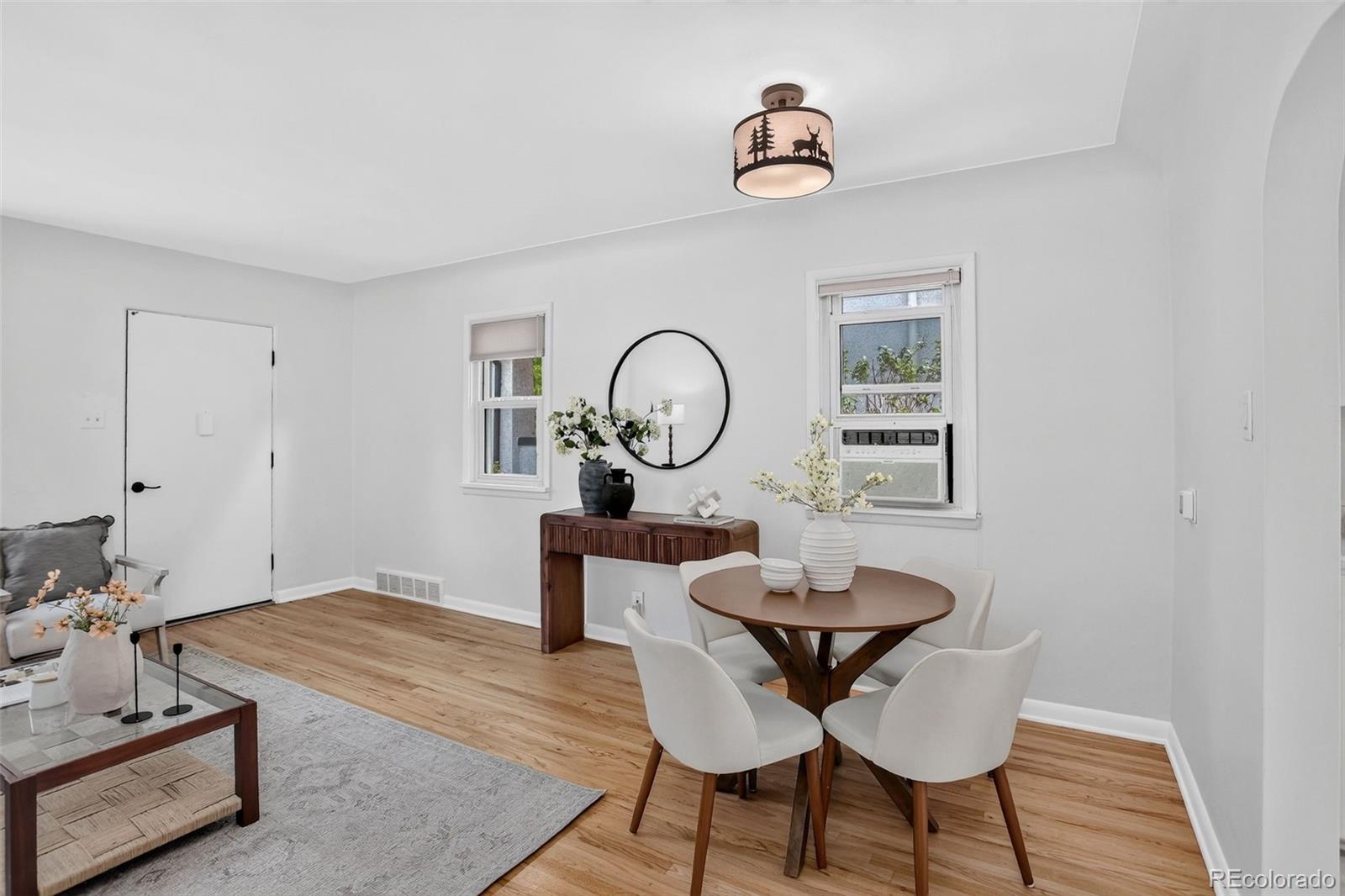 MLS Image #5 for 1961 s marion street,denver, Colorado