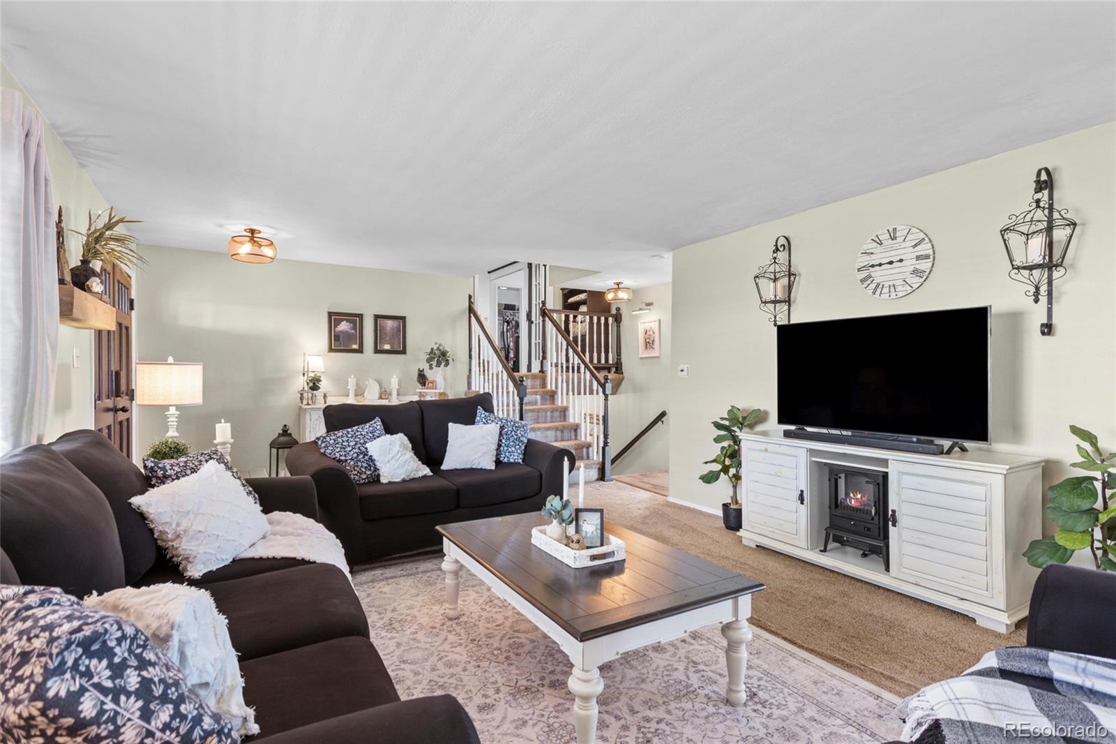 MLS Image #8 for 54465 e county road 6 ,strasburg, Colorado