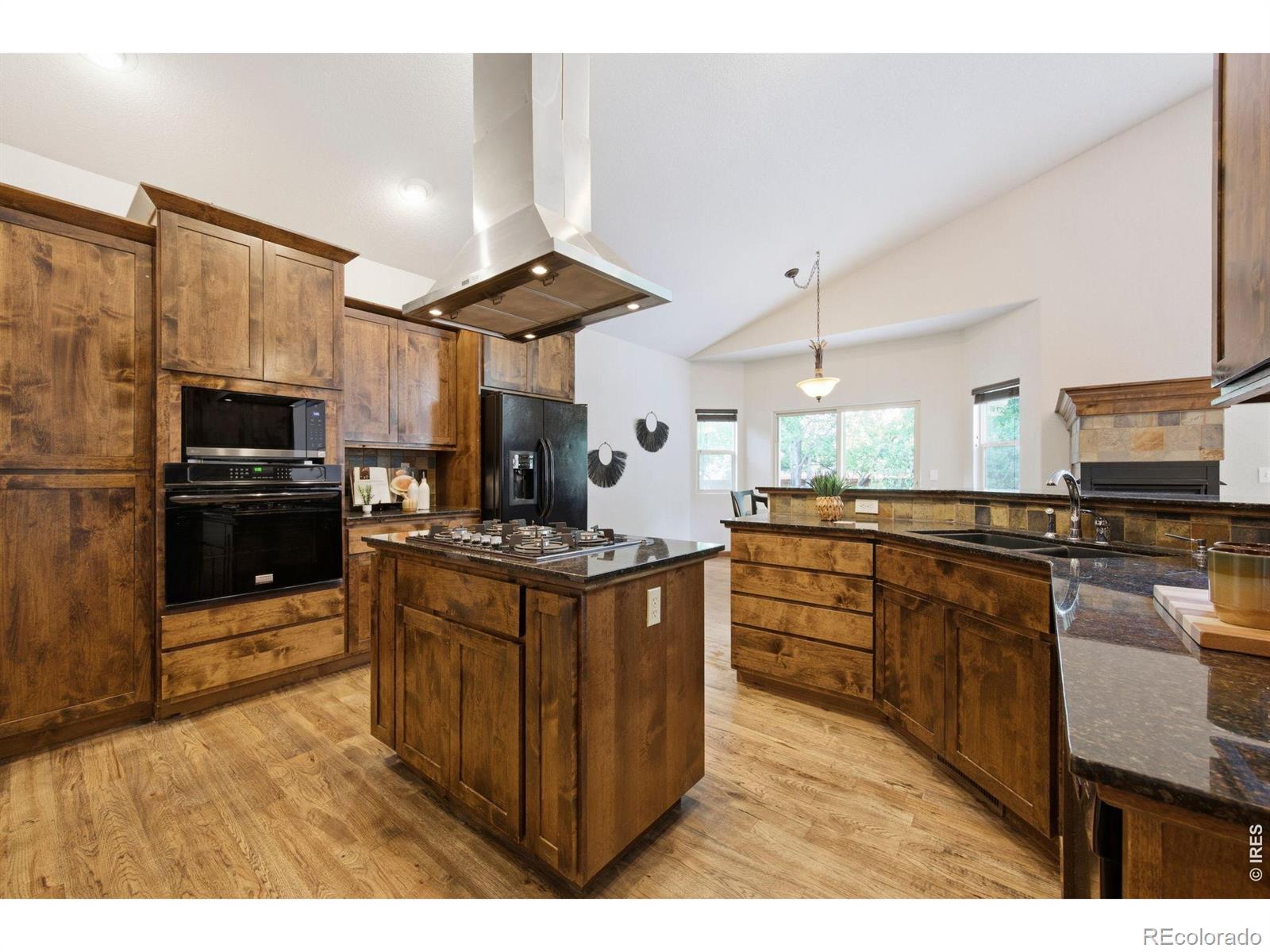MLS Image #12 for 1925  massachusetts street,loveland, Colorado