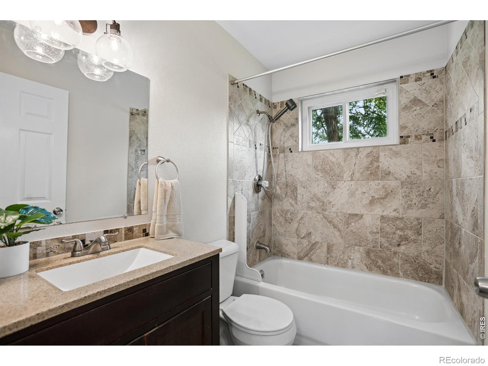 MLS Image #11 for 10537 w 107th avenue,broomfield, Colorado