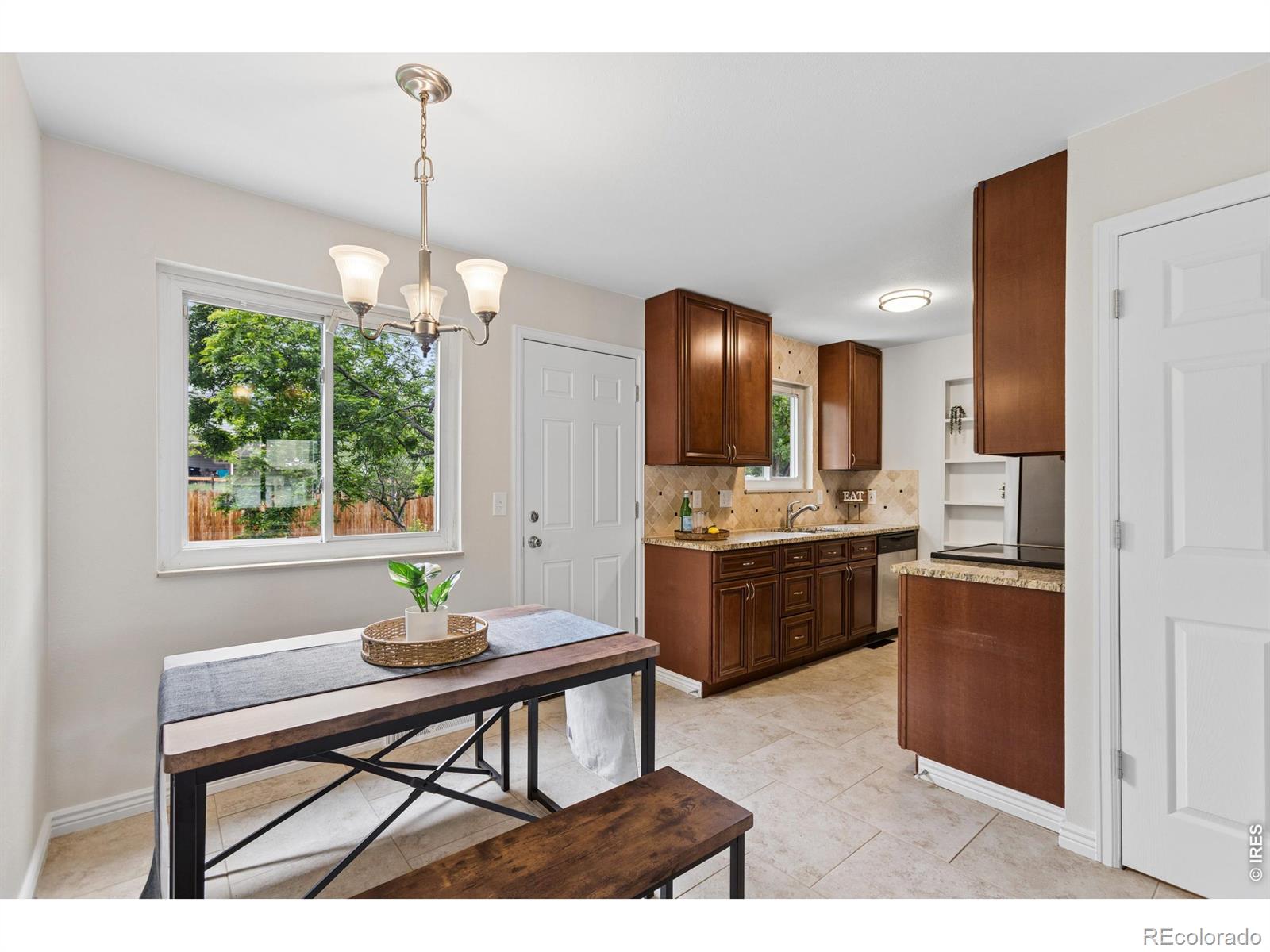 MLS Image #3 for 10537 w 107th avenue,broomfield, Colorado