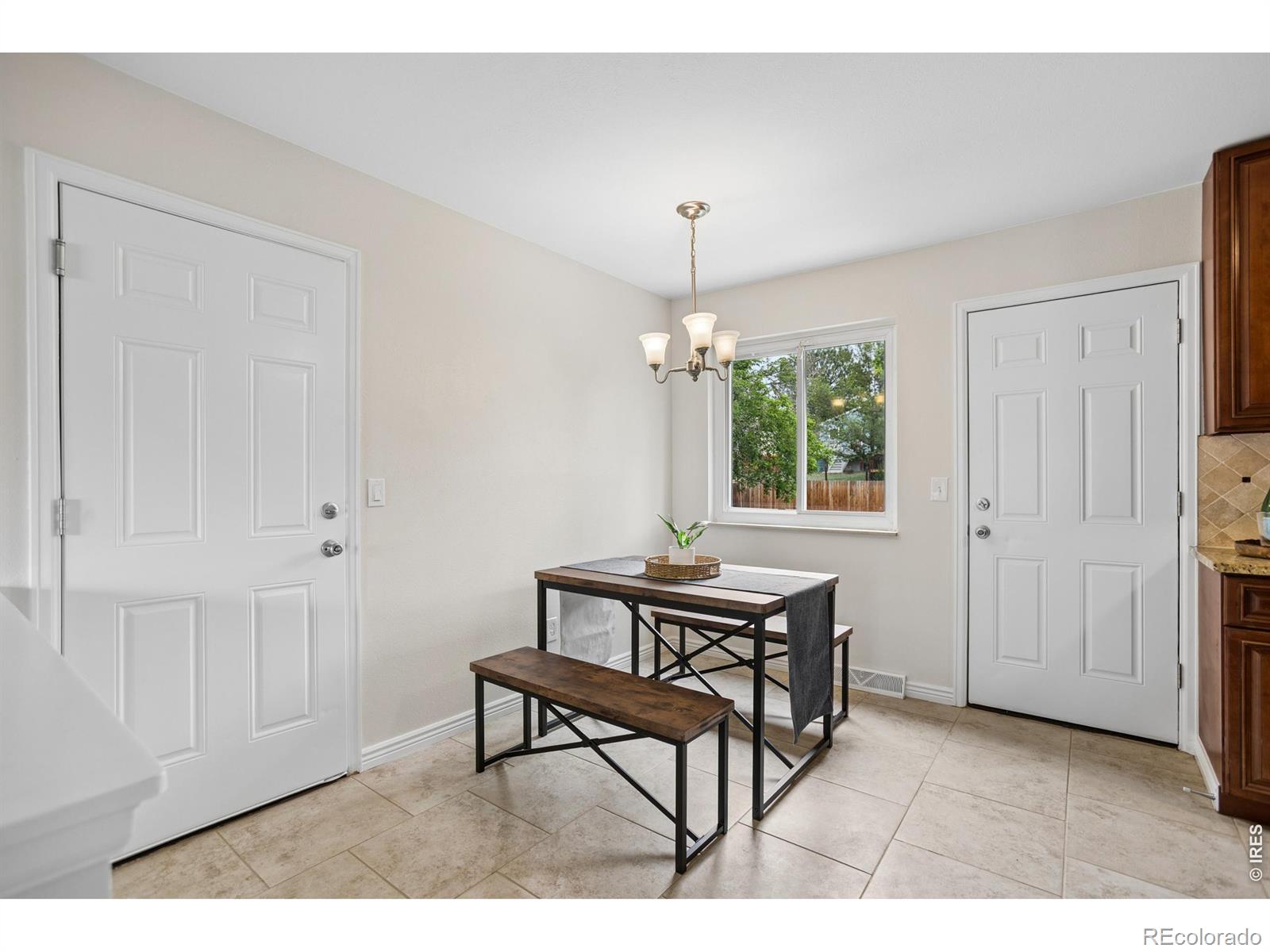 MLS Image #4 for 10537 w 107th avenue,broomfield, Colorado