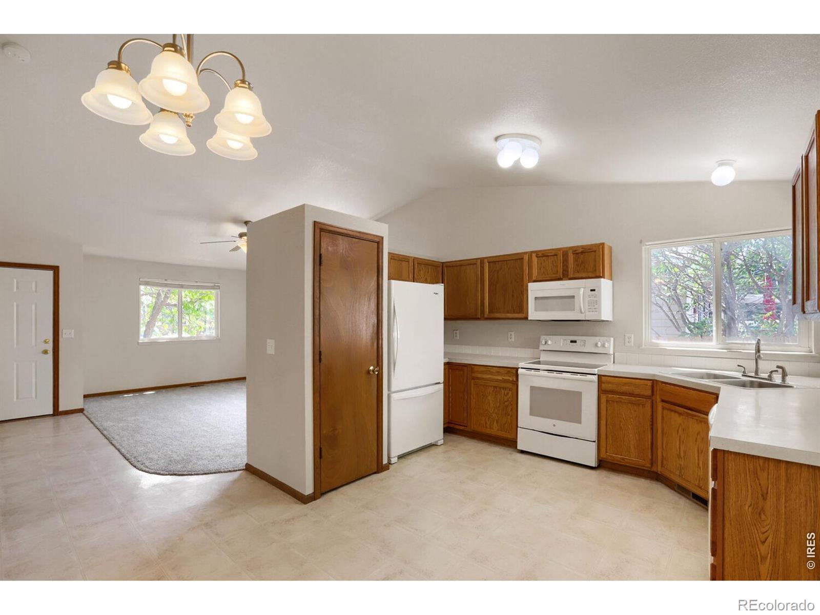MLS Image #11 for 891 s rachel avenue,milliken, Colorado
