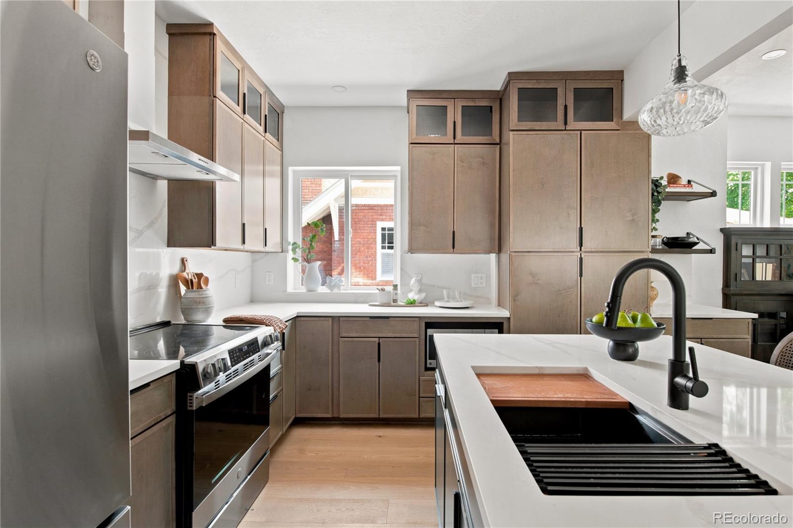MLS Image #12 for 625  cook street,denver, Colorado