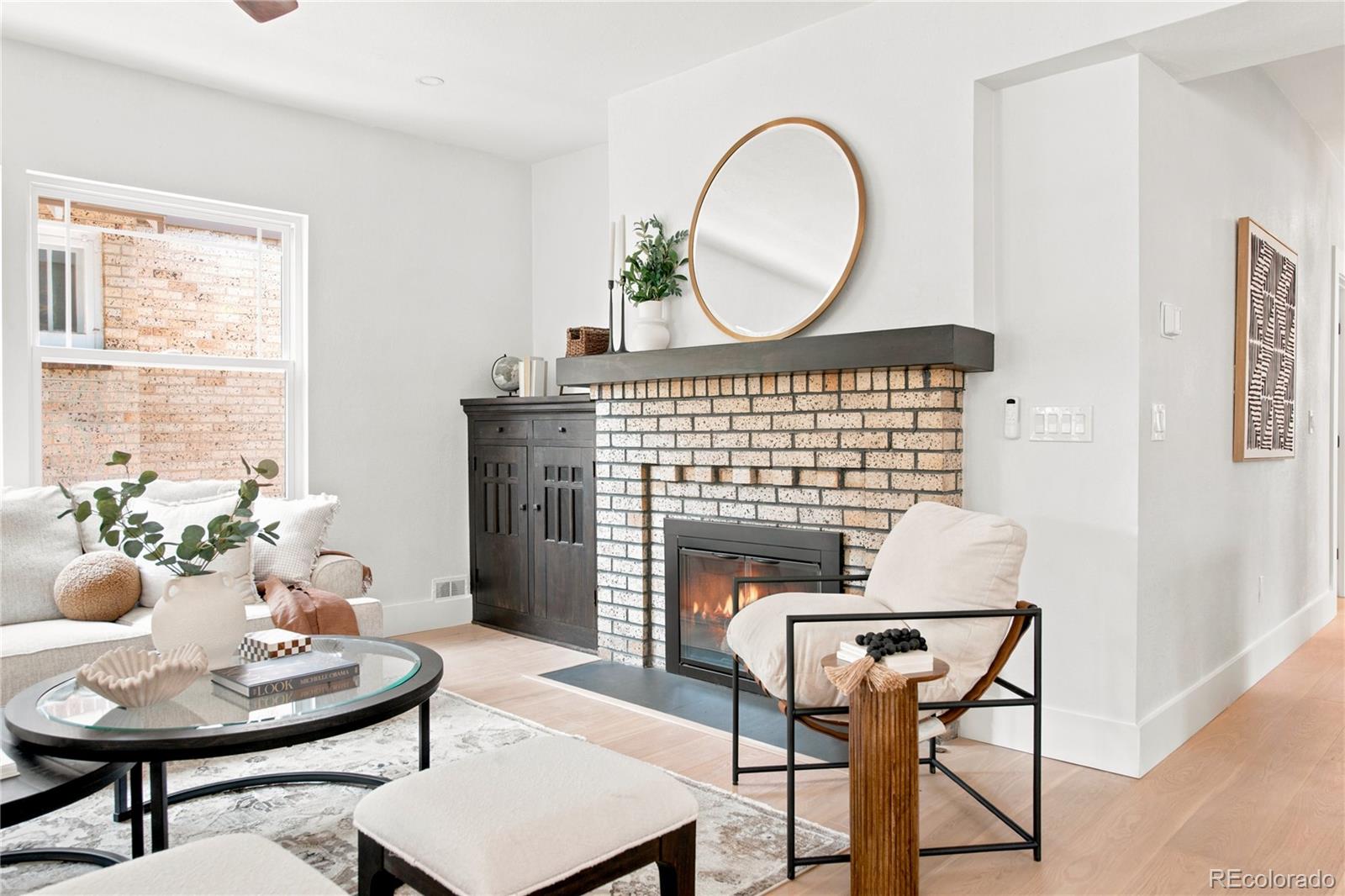MLS Image #5 for 625  cook street,denver, Colorado