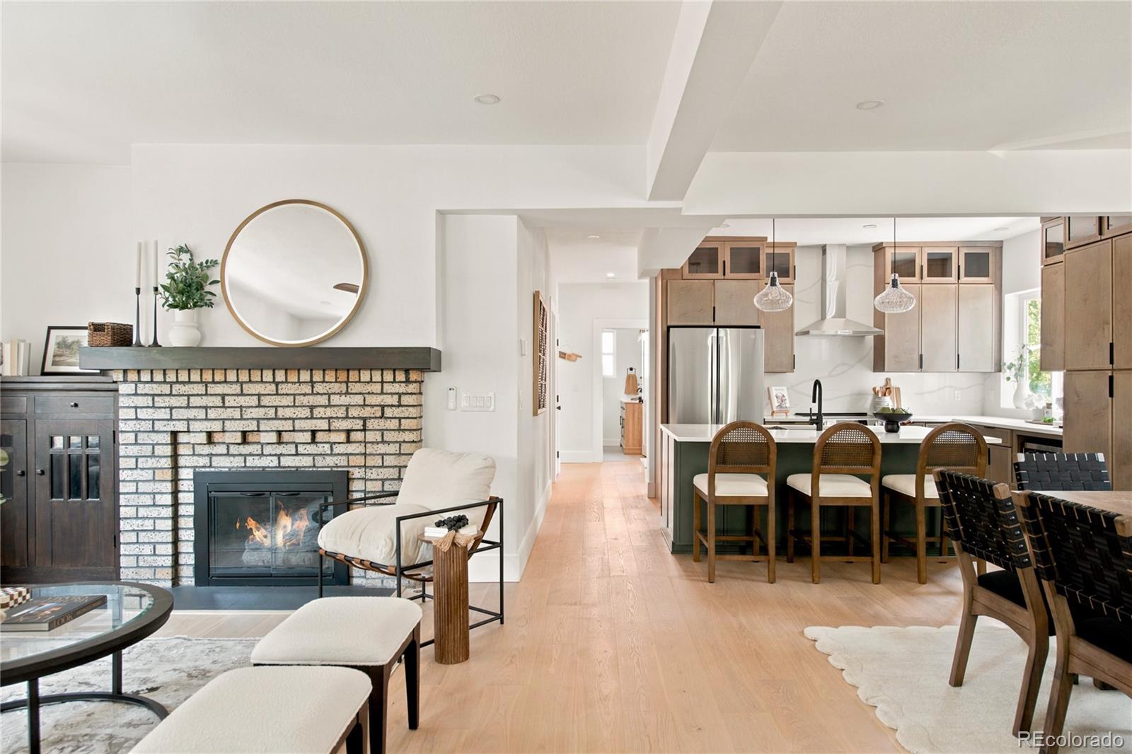 MLS Image #7 for 625  cook street,denver, Colorado