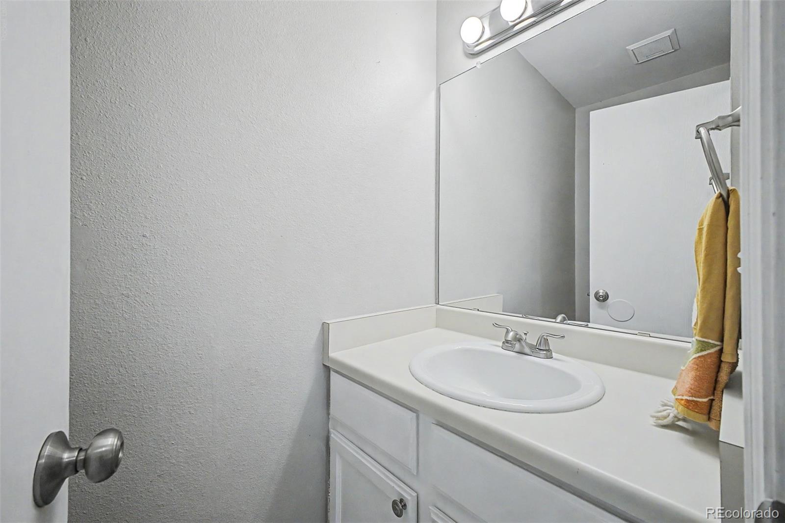 MLS Image #12 for 6565 w 84th circle 40,arvada, Colorado