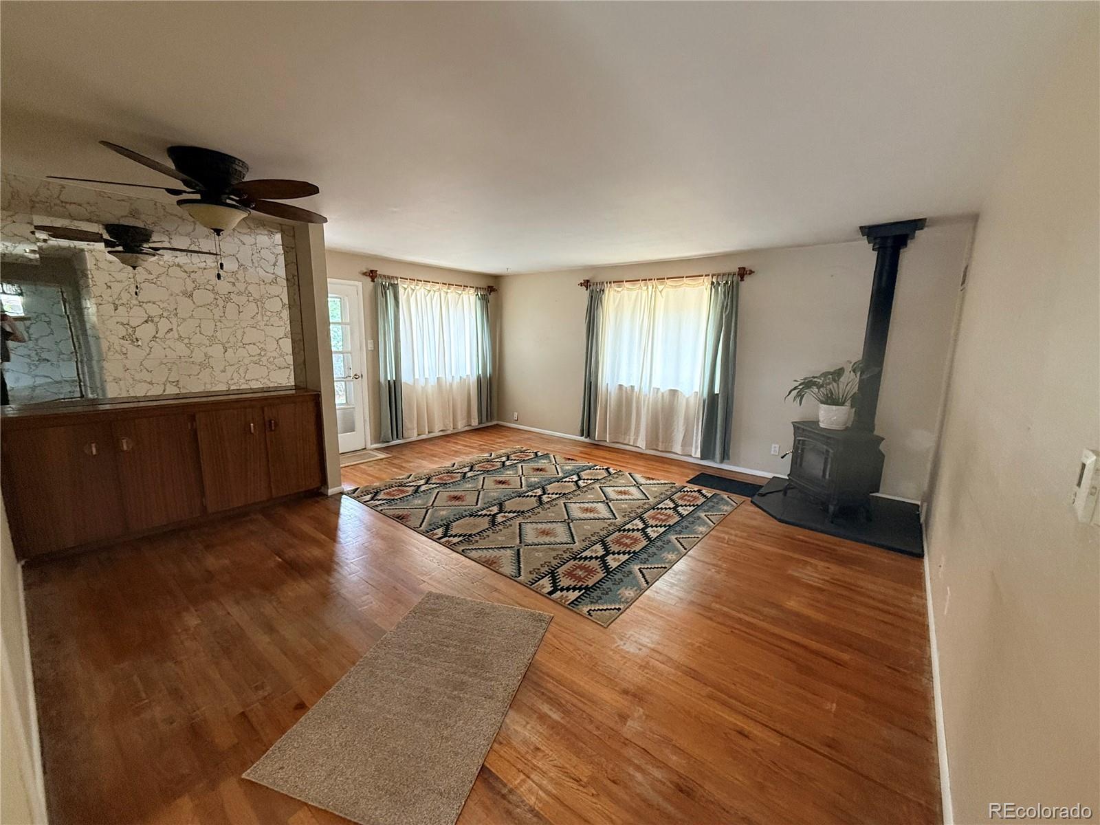 MLS Image #3 for 5855 s delaware street,littleton, Colorado