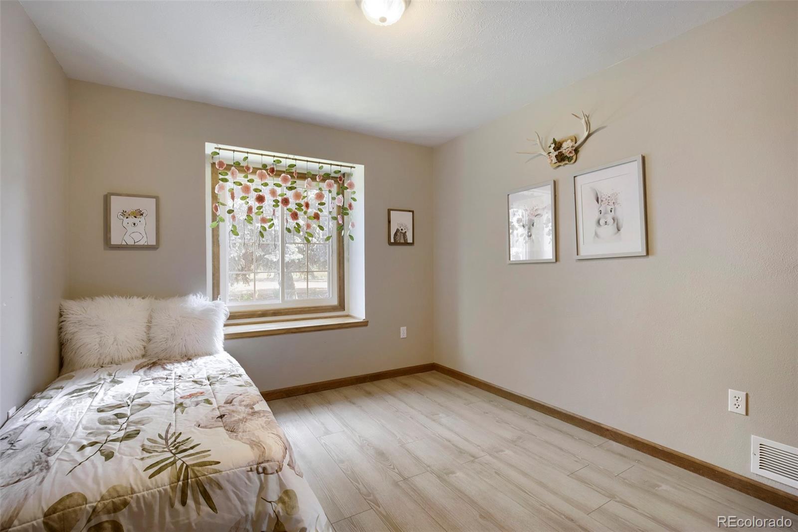 MLS Image #13 for 463  grant avenue,firestone, Colorado