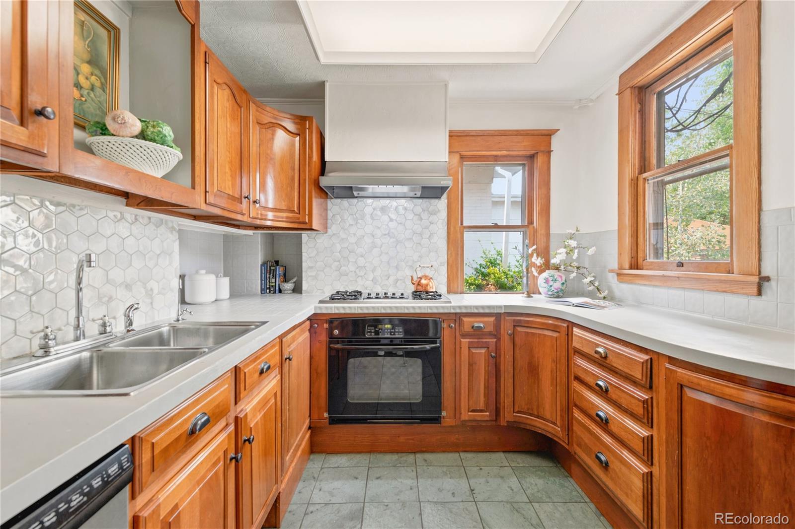 MLS Image #17 for 3025  grove street,denver, Colorado