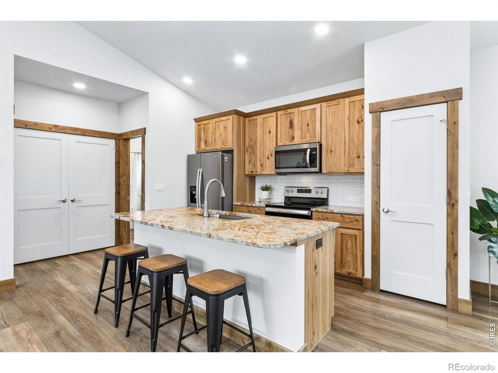 MLS Image #10 for 1060  cleveland avenue,loveland, Colorado