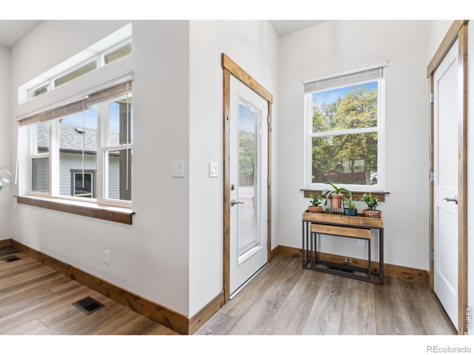 MLS Image #6 for 1060  cleveland avenue,loveland, Colorado