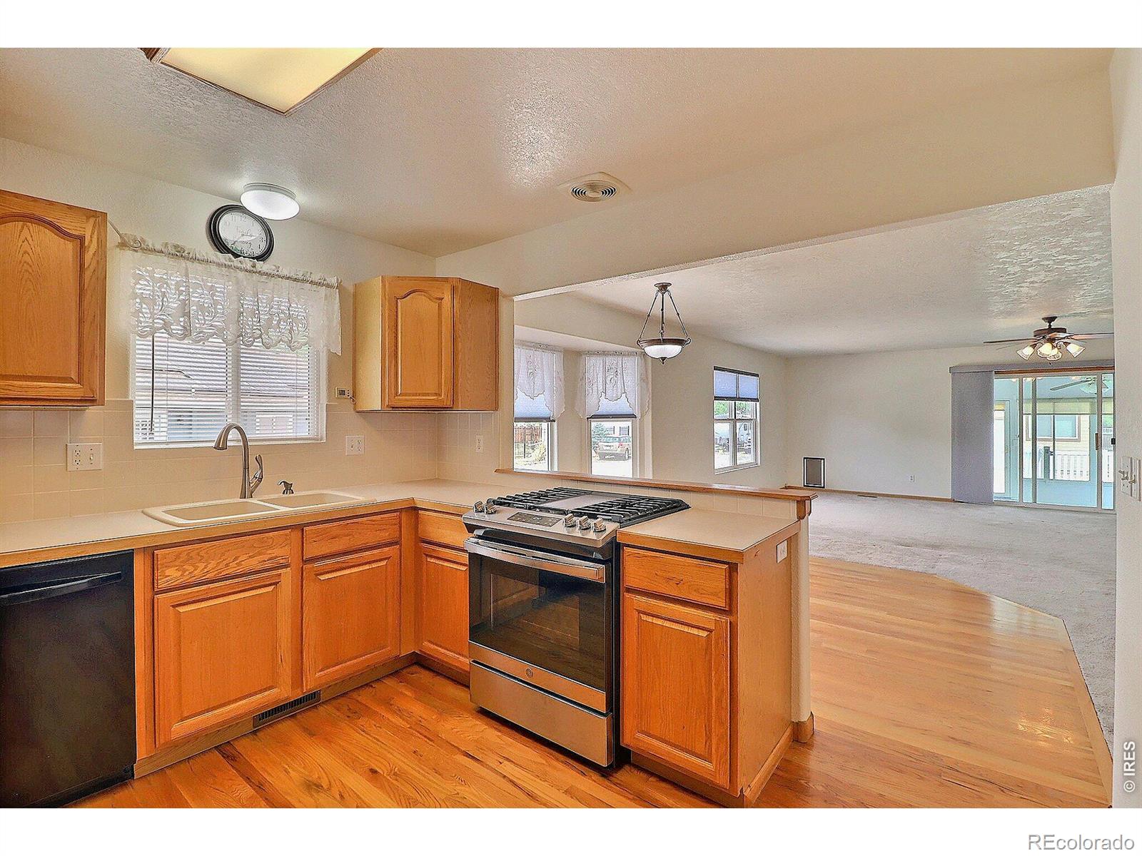 MLS Image #12 for 1640  35th ave ct,greeley, Colorado