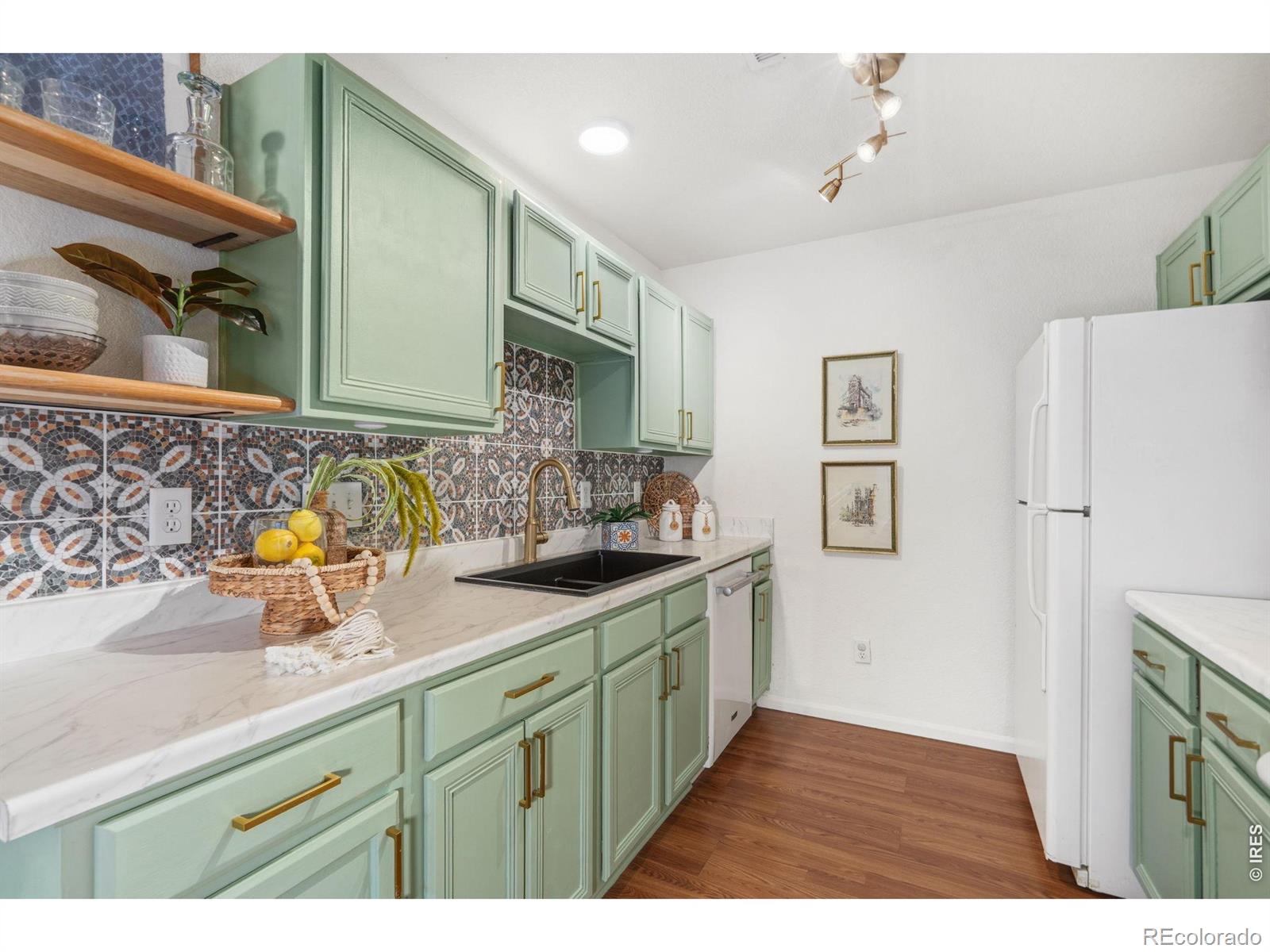 MLS Image #11 for 721  waterglen drive,fort collins, Colorado
