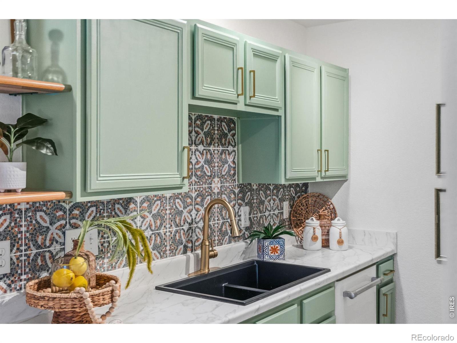 MLS Image #16 for 721  waterglen drive,fort collins, Colorado