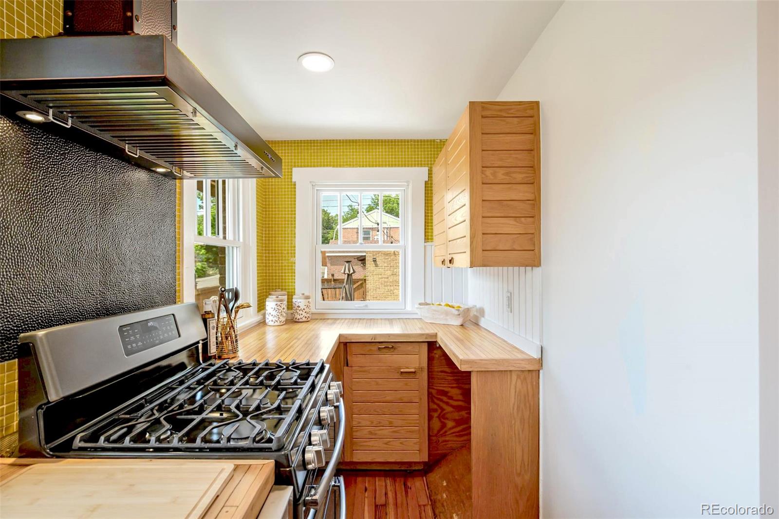 MLS Image #20 for 4745 w hayward place,denver, Colorado
