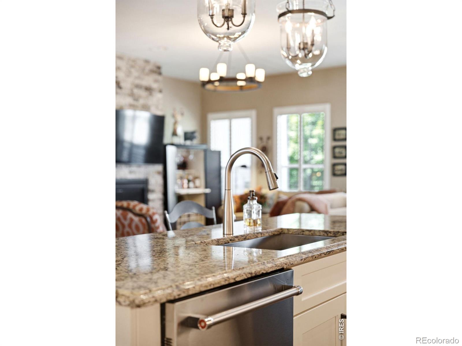 MLS Image #12 for 6015  spindlebush lane,fort collins, Colorado