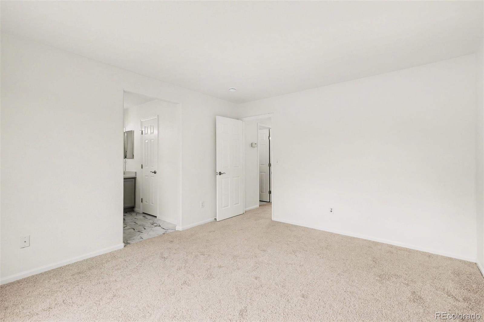 MLS Image #12 for 14957 e maple place,aurora, Colorado