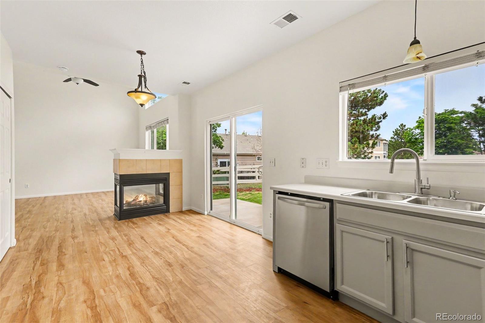 MLS Image #3 for 14957 e maple place,aurora, Colorado