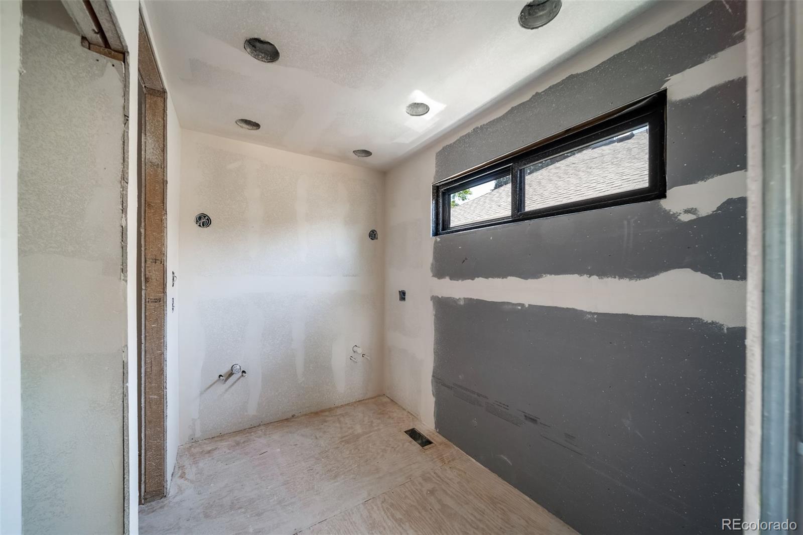 MLS Image #11 for 4585  wolff street,denver, Colorado