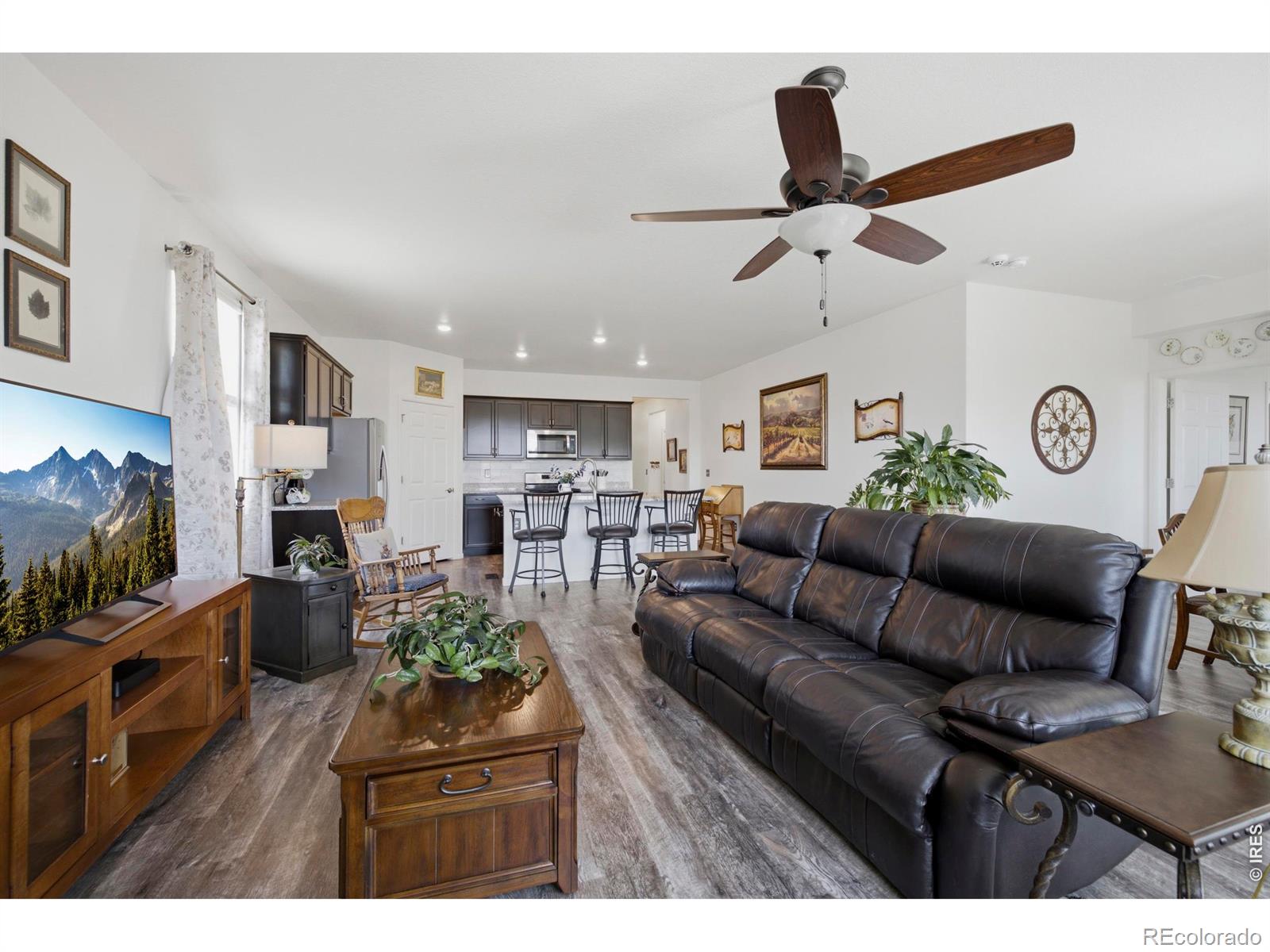 MLS Image #14 for 735  camberly drive,windsor, Colorado