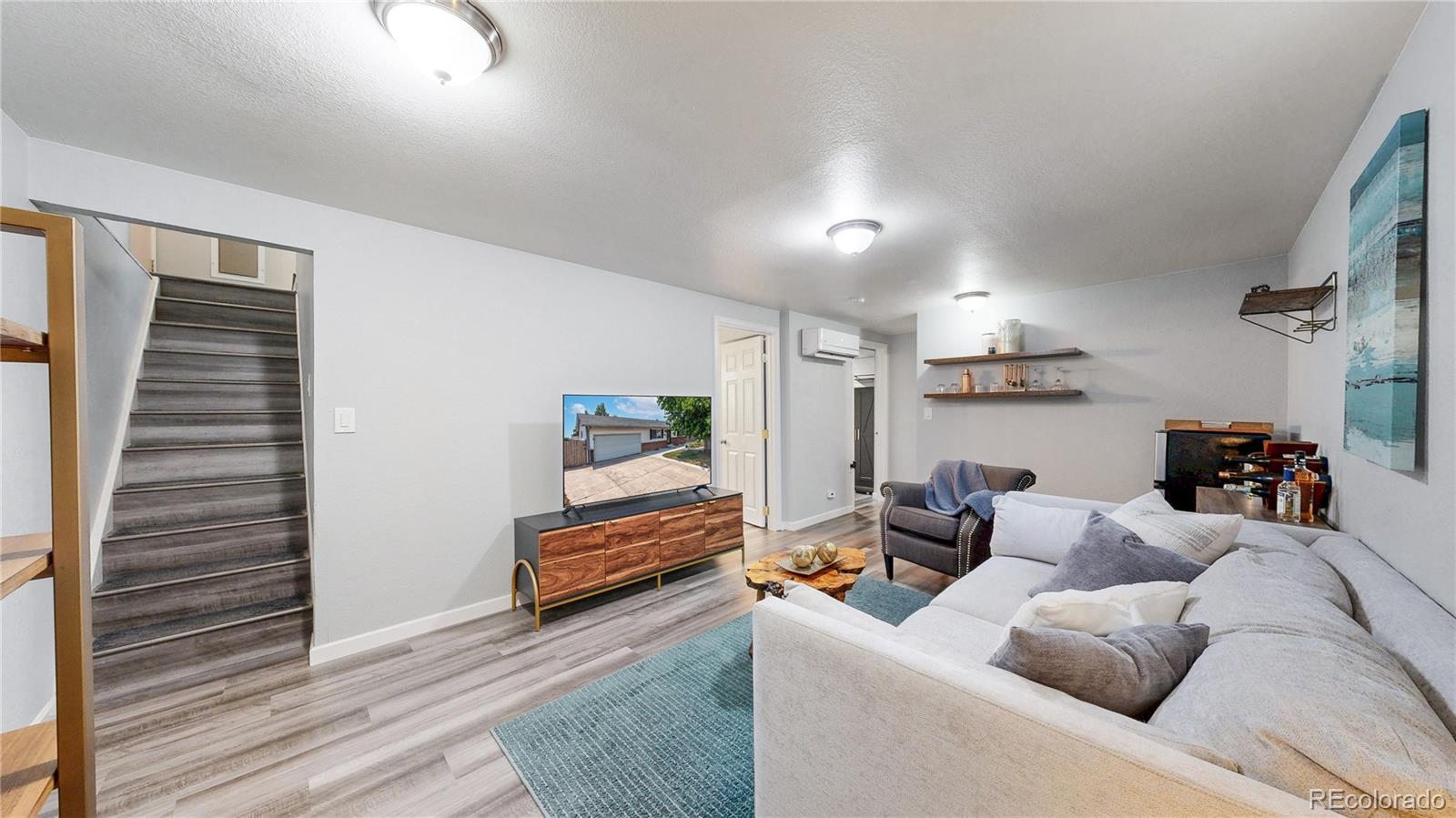 MLS Image #11 for 11410  madison street,denver, Colorado