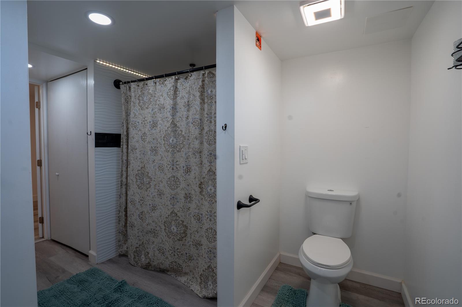 MLS Image #12 for 92  zenobia street,denver, Colorado