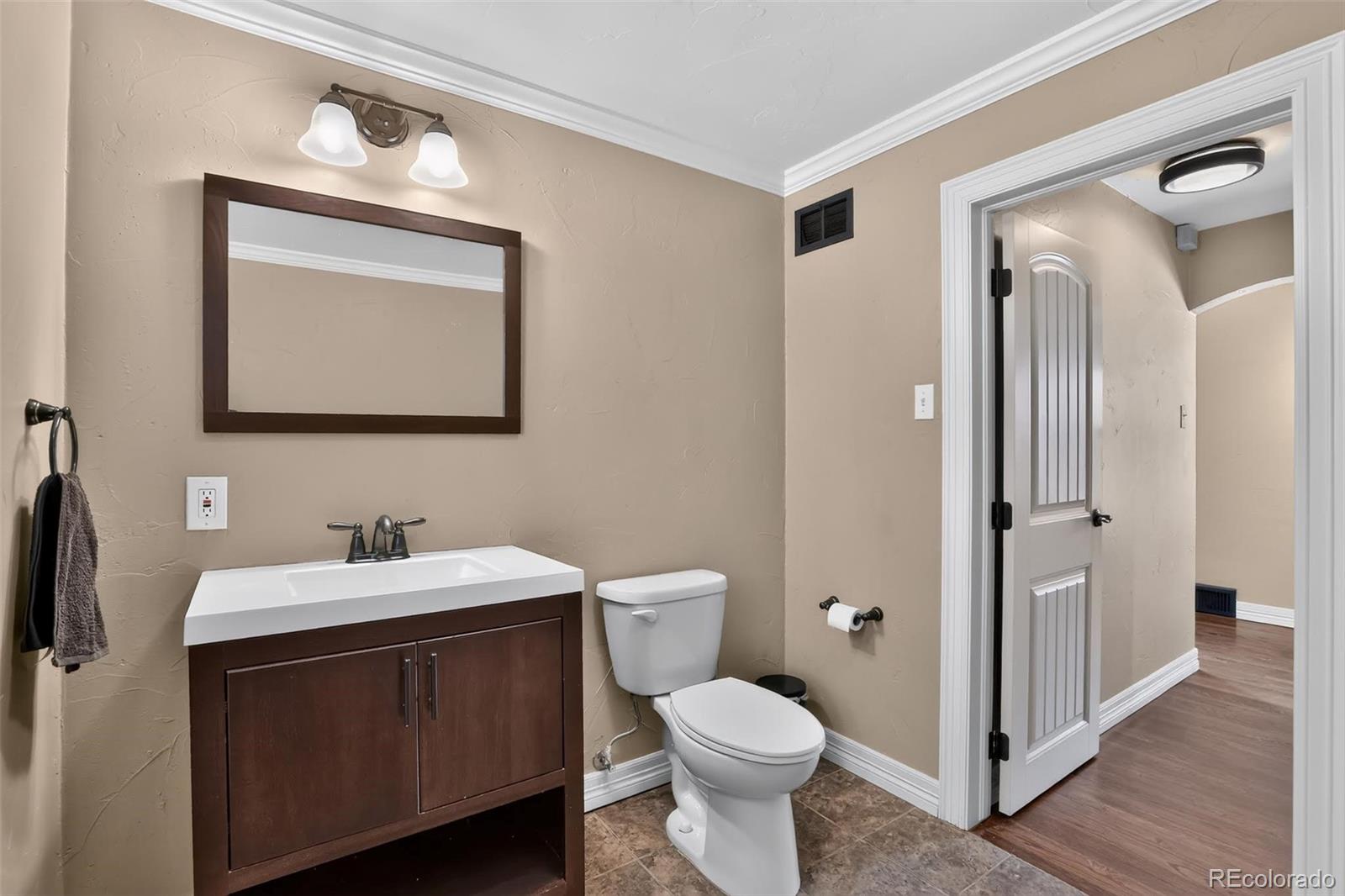 MLS Image #12 for 115 n union boulevard,colorado springs, Colorado