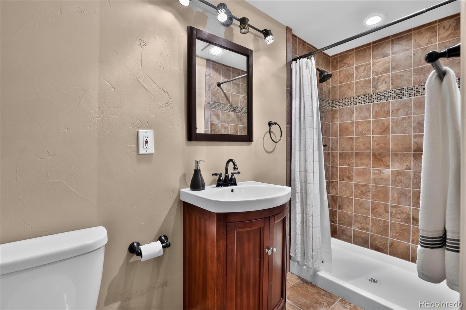 MLS Image #15 for 115 n union boulevard,colorado springs, Colorado
