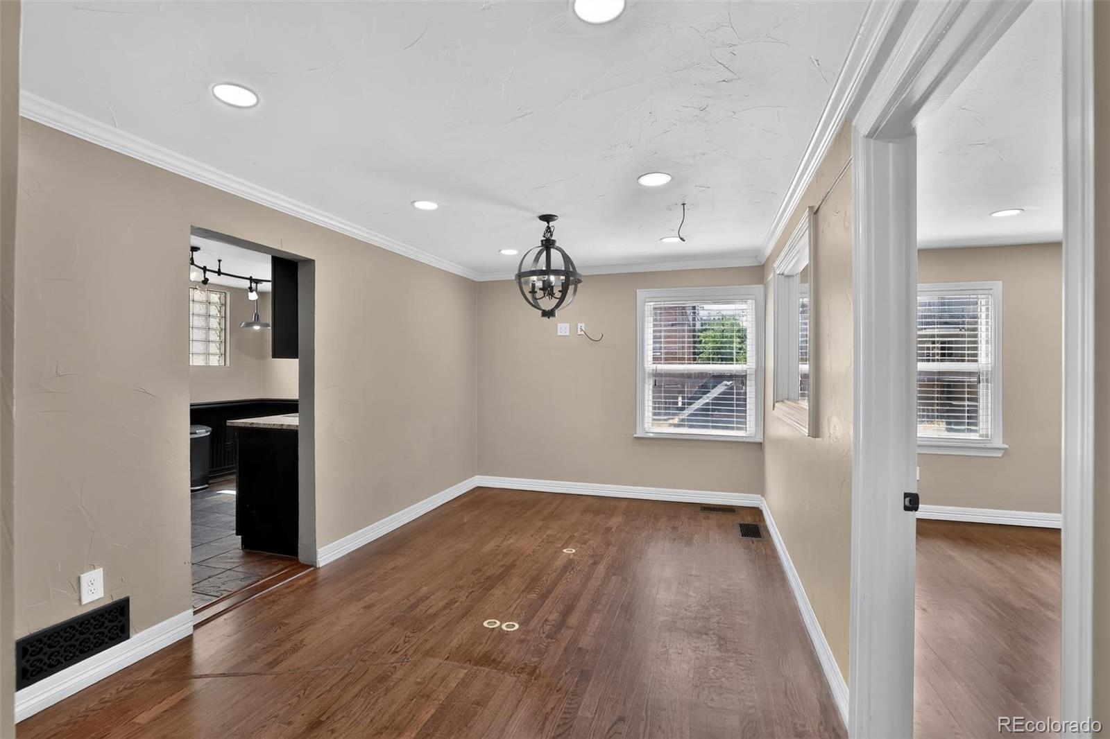 MLS Image #17 for 115 n union boulevard,colorado springs, Colorado