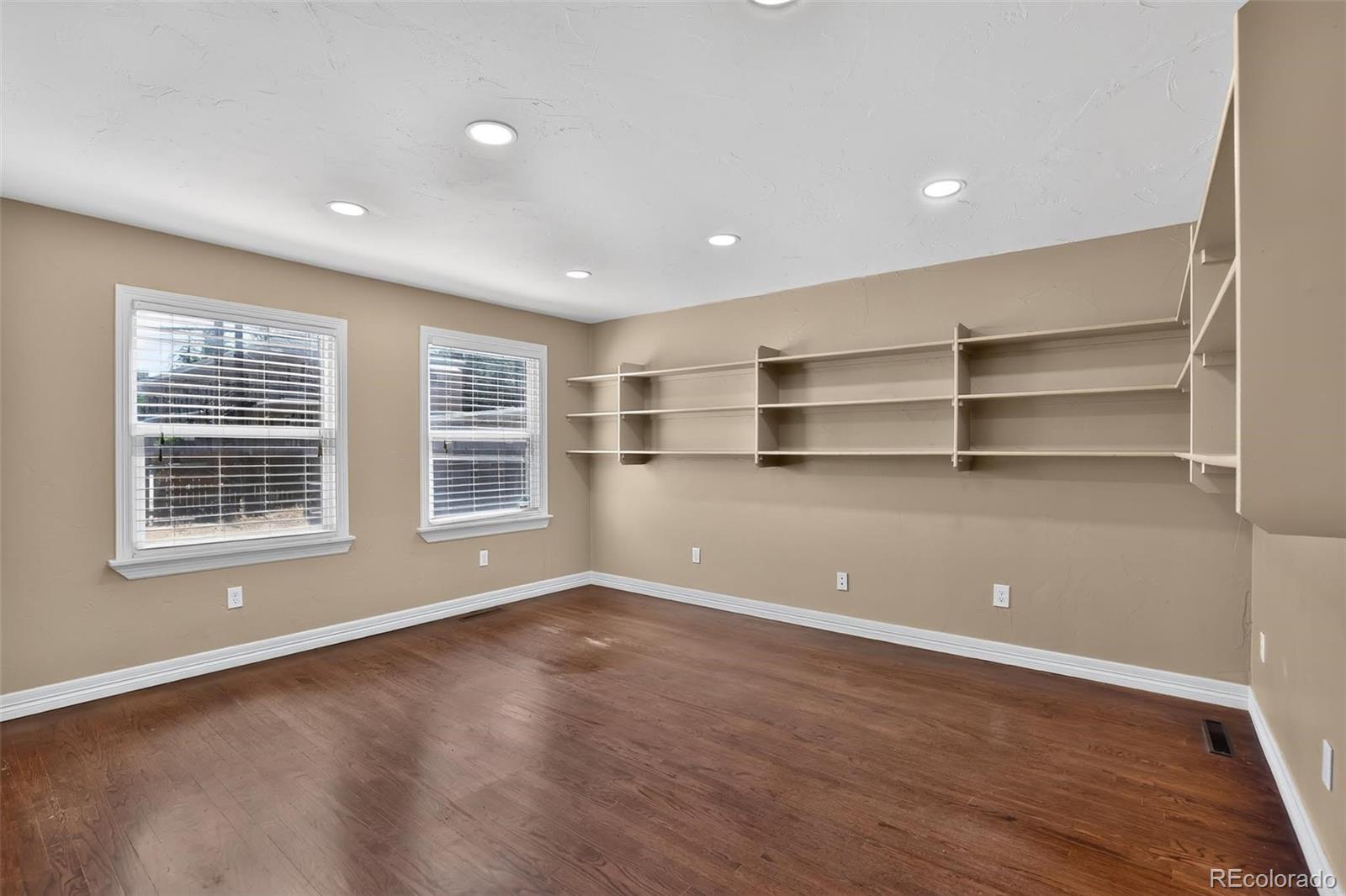 MLS Image #21 for 115 n union boulevard,colorado springs, Colorado