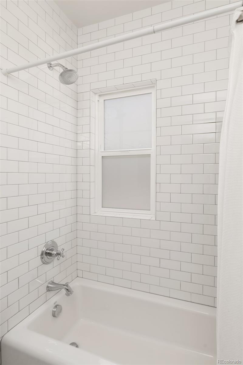 MLS Image #18 for 809  madison street,denver, Colorado