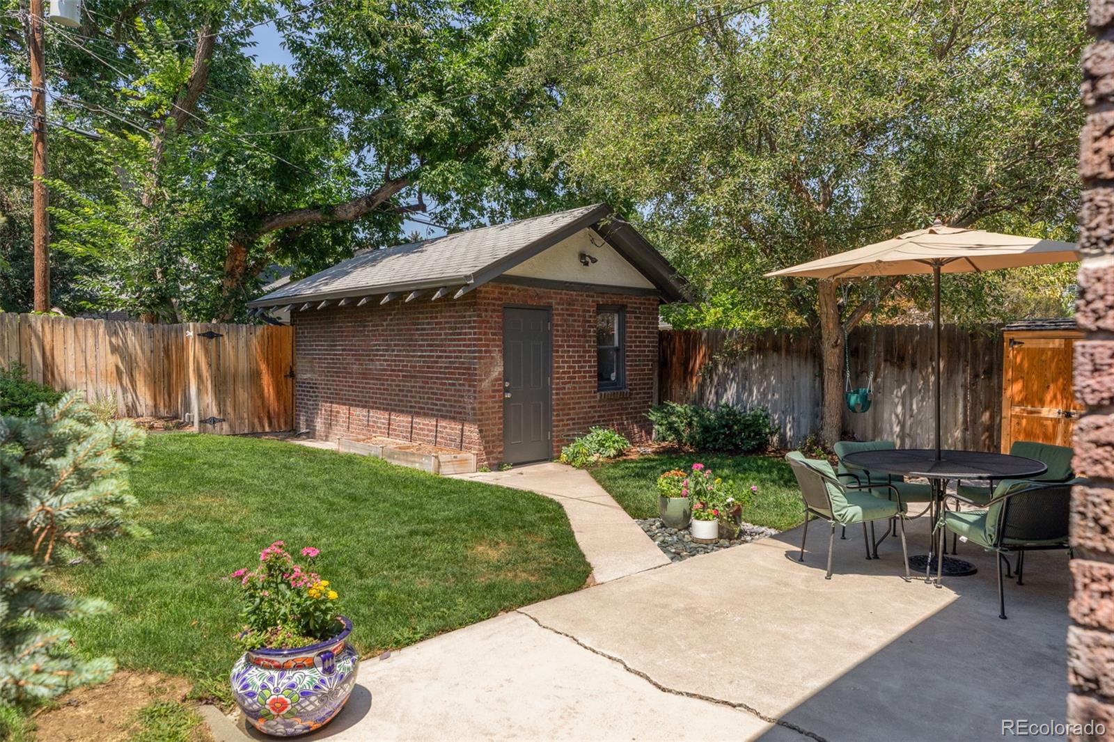 MLS Image #28 for 809  madison street,denver, Colorado