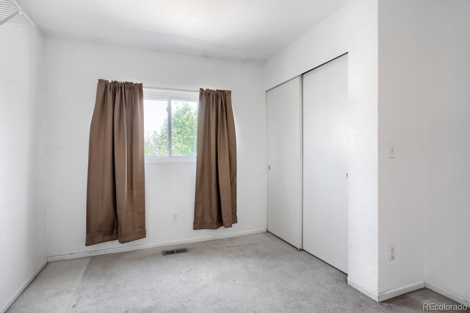MLS Image #11 for 880  mockingbird lane ,brighton, Colorado