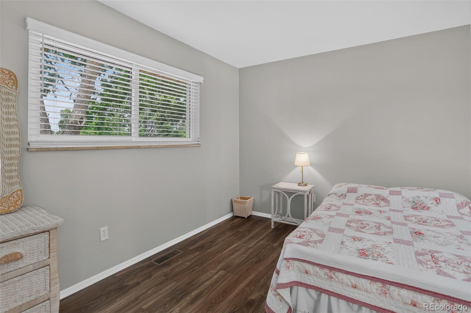 MLS Image #15 for 7533 e easter way,englewood, Colorado