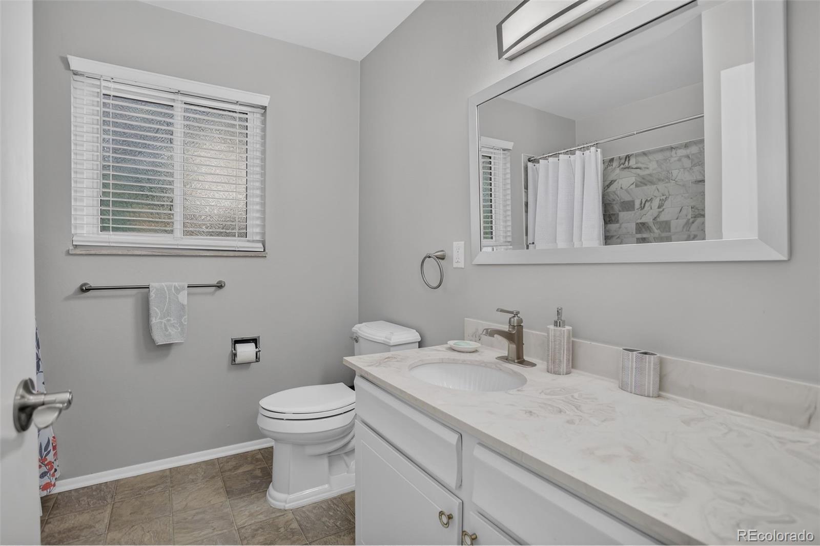 MLS Image #16 for 7533 e easter way,englewood, Colorado